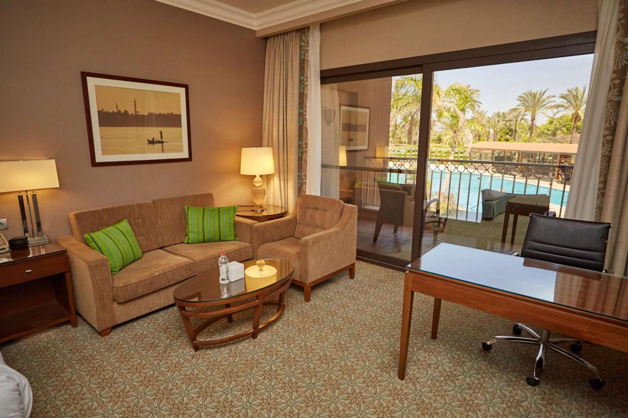 ฮิลตัน อเล็กซานเดรีย คิงส์ แรนช์ รีสอร์ต Hotel คิง มาริอุท ภายนอก รูปภาพ
